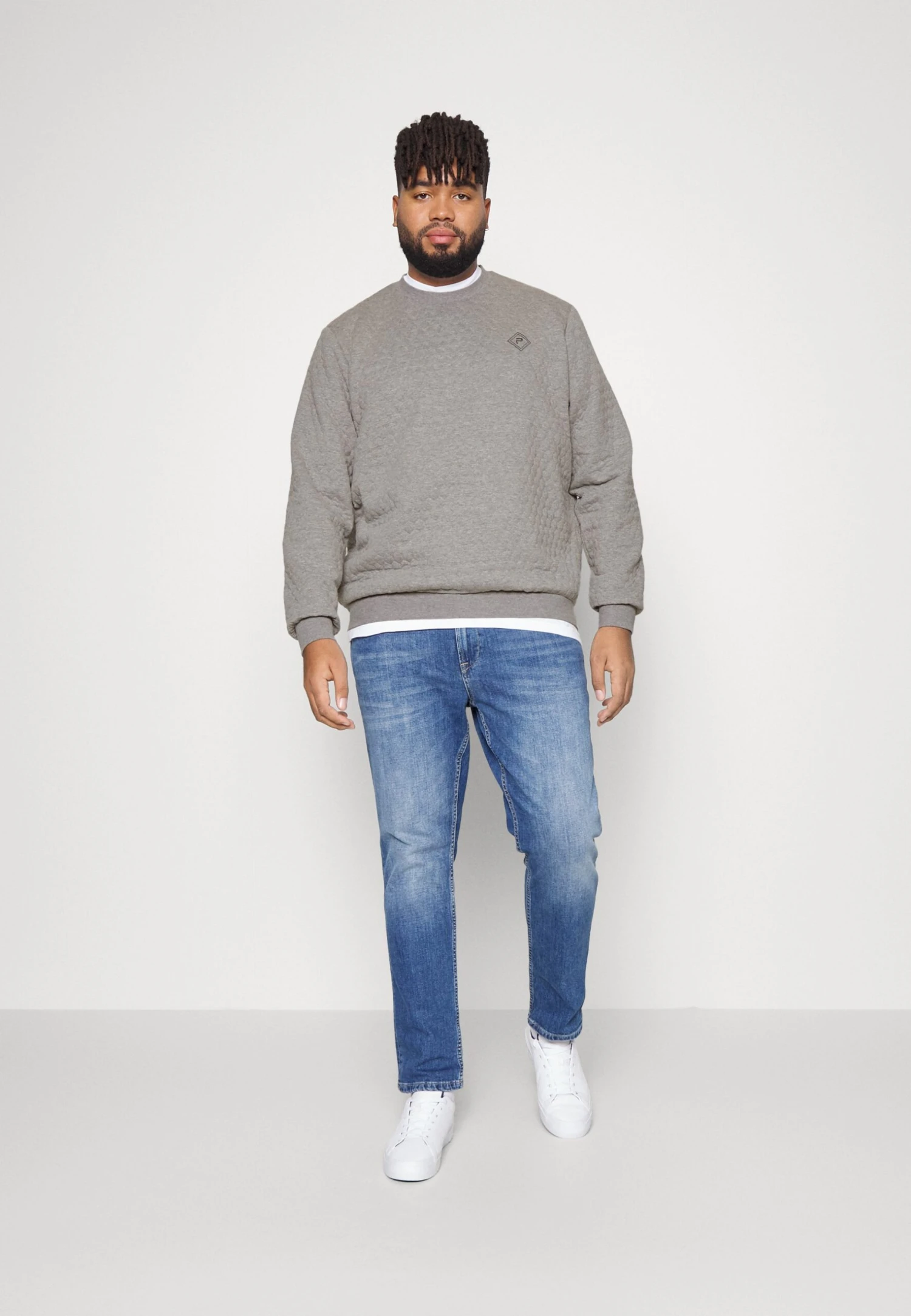 Pier One Sweatshirt - Grey 2 Pier One Sweatshirt - Grey - Image 2