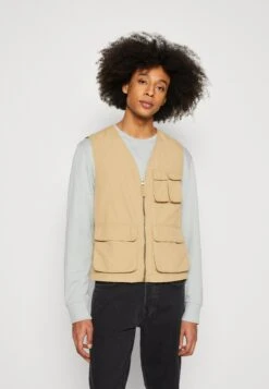Pier One Waistcoat - Tan