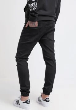 Pier One Slim Fit Jeans - Black 8 Pier One Slim Fit Jeans - Black -Pier One 1fb6bf592b514a82bee37c71309fd7e6