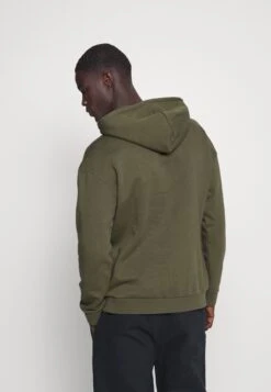 Pier One 2 Pack - Hoodie - Olive/Grey 9 Pier One 2 Pack - Hoodie - Olive/Grey -Pier One 28861f0491104a3a9822c6be6ec7b12d