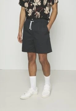 Pier One -Pier One 2b5fce03cce34ac8aac4457e97d3f2f2