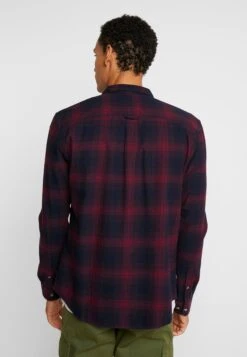 Pier One Shirt - Bordeaux 8 Pier One Shirt - Bordeaux -Pier One 2d92df123c1c493c84d6b0c65294e63e