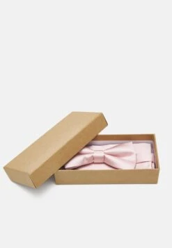 Pier One Set - Pocket Square - Light Pink -Pier One 517154d2ae40495fb7a566e19a28c743