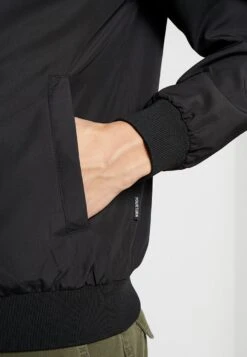 Pier One Bomber Jacket - Black -Pier One 785de7e873654e248854c6583672cfa7