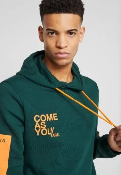 Pier One Hoodie - Dark Green -Pier One 8f85fe47bd094118bc5a22326f13d1f6