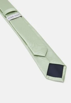 Pier One Set - Pocket Square - Light Green 9 Pier One Set - Pocket Square - Light Green -Pier One a17ef3c35063403596e54024ad639790