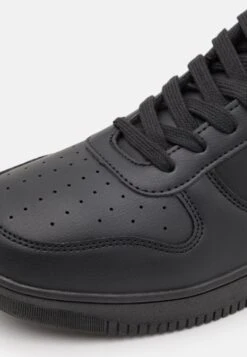 Pier One Trainers - Black -Pier One a66b7bd6f91a4778aa4023865a657390