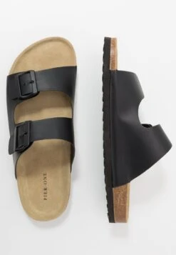 Pier One Unisex - Slippers - Black -Pier One a98de5f417bd4f57b176937b18a12ab7