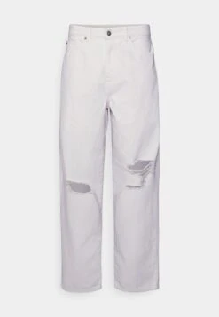 Pier One Relaxed Fit Jeans - White Denim -Pier One a9a7b6d9e95c41558934482f19a78c8a