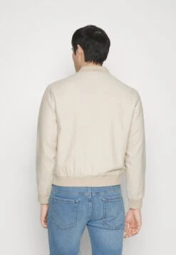 Pier One Bomber Jacket - Beige 7 Pier One Bomber Jacket - Beige -Pier One ba865374a5974ac187bf6ede3af27cf5