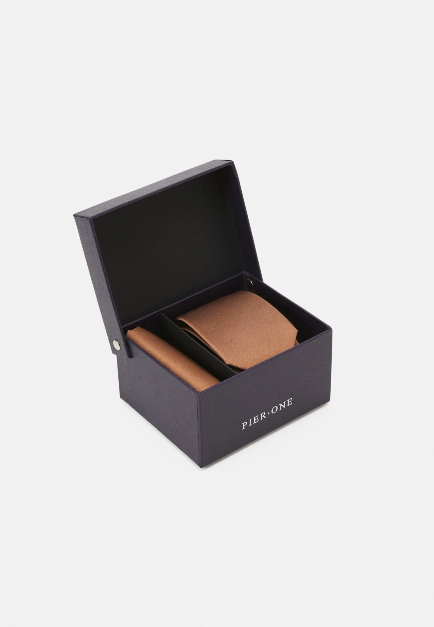 Pier One Set - Pocket Square - Brown 6 Pier One Set - Pocket Square - Brown - Image 6