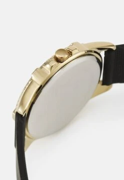 Pier One Unisex - Watch -Black 6 Pier One Unisex - Watch -Black -Pier One c0a79f302a954fbd9f81b60c37bdd0de