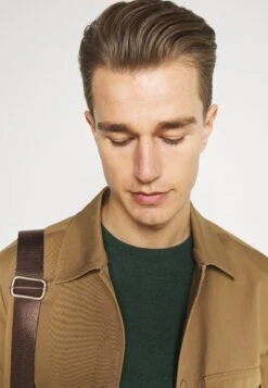 Pier One Basic Crewneck - Jumper - Mottled Dark Green -Pier One c4a75157027844b18a449c0bf30f39e5