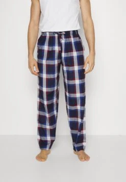 Pier One 2 Pack - Pyjama Bottoms - 503 - Dark Blue_302 - Red -Pier One c4deb935b78b419f85d4482f92853b6e