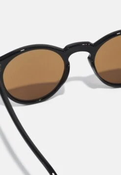 Pier One Unisex - Sunglasses - Black/Blue 6 Pier One Unisex - Sunglasses - Black/Blue -Pier One da9c902c3c0f42ed9cb742aef3377db0