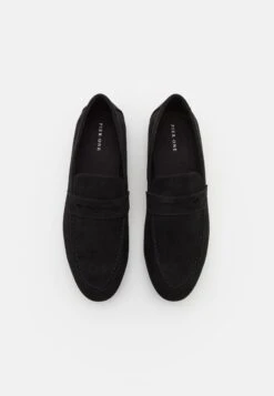 Pier One Slip-Ons - Black 9 Pier One Slip-Ons - Black -Pier One df7df09052004ad68e14c9f0f5ffd77c