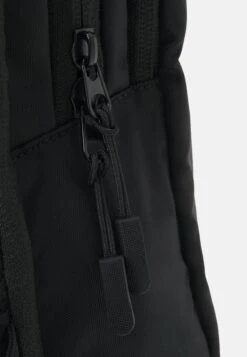 Pier One Unisex - Across Body Bag - Black -Pier One ea527f450e3c4957866f41938e3ddf77