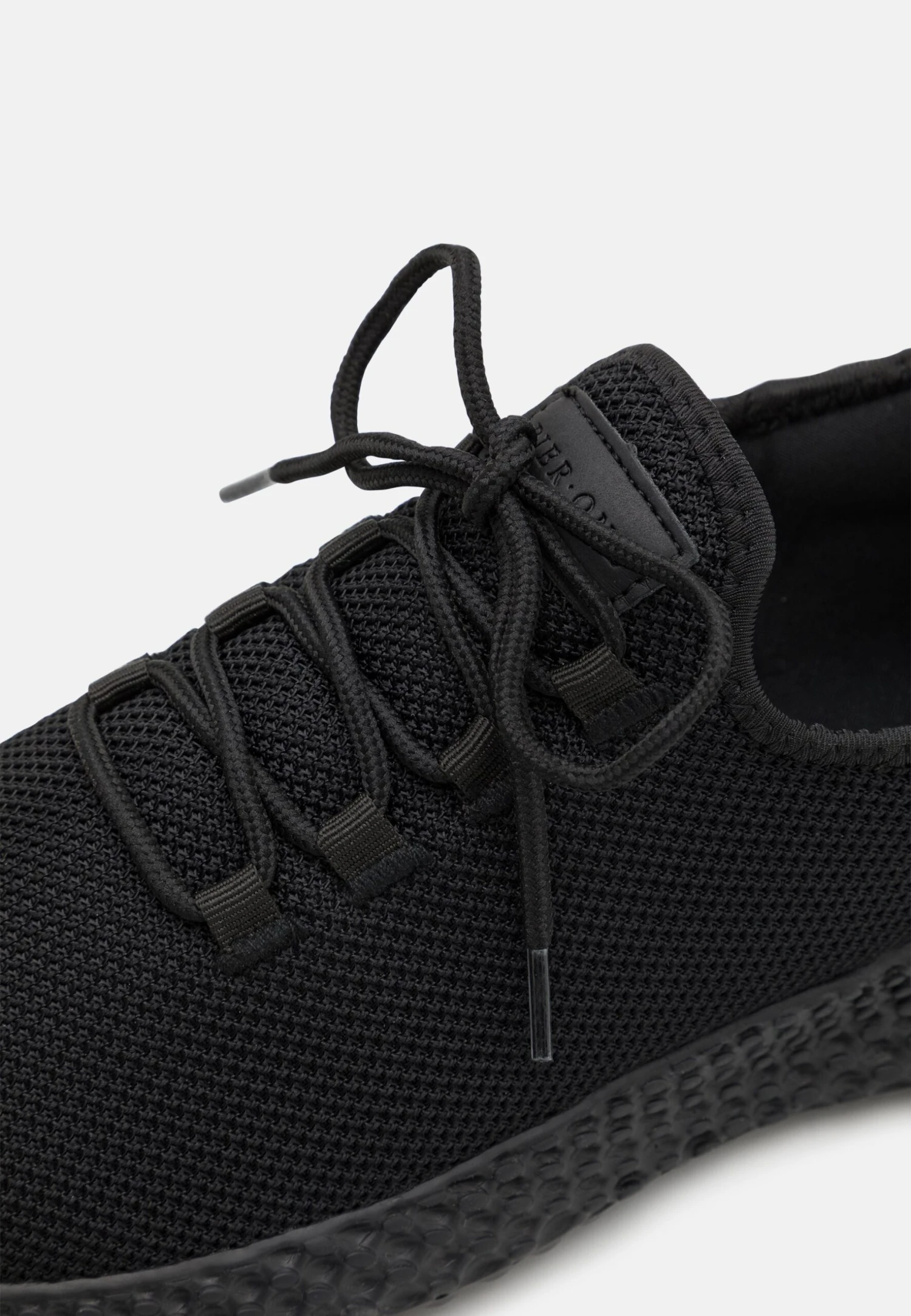 Pier One Trainers - Black 6 Pier One Trainers - Black - Image 6