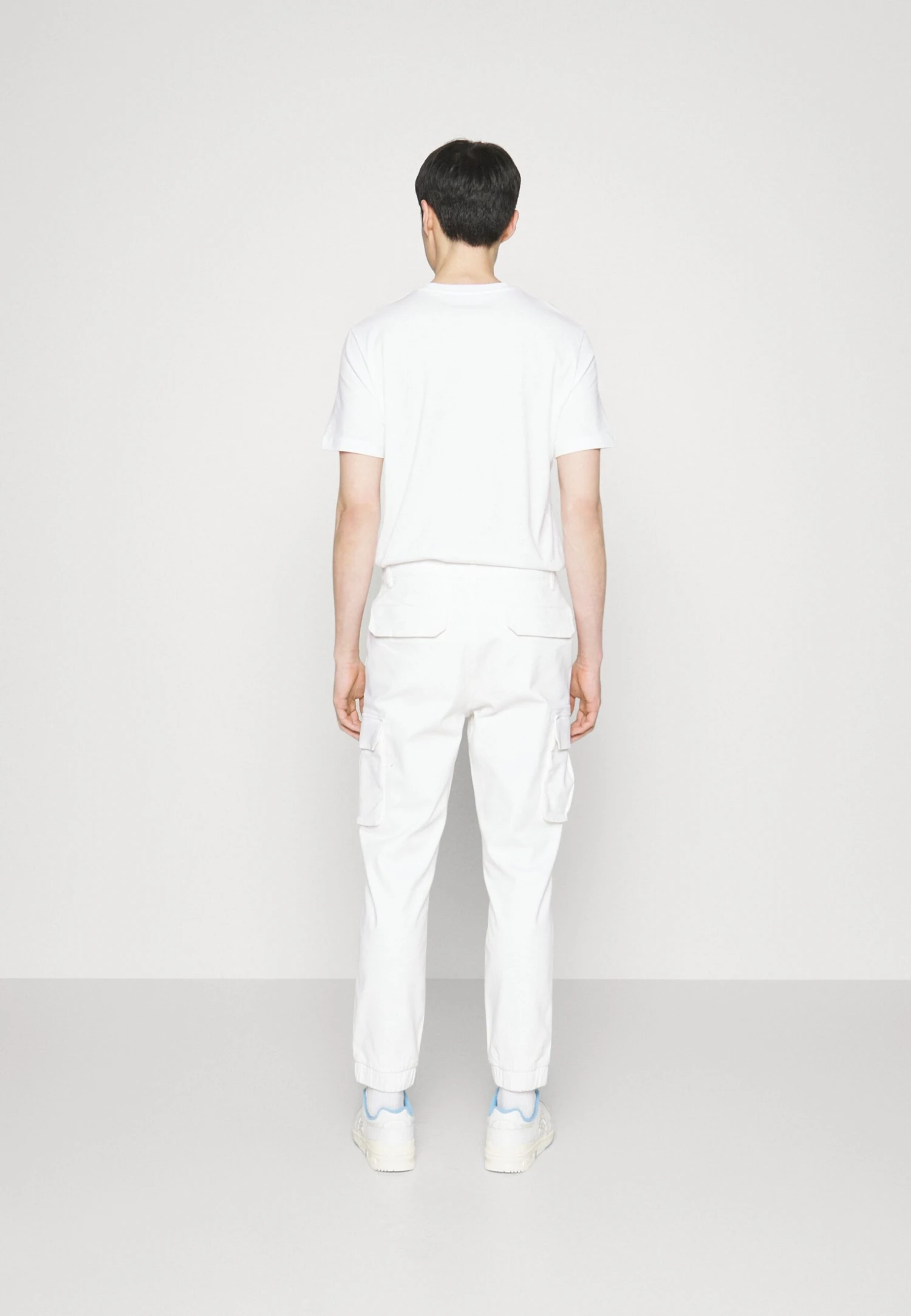 Pier One Cuffed Skinny Trouser- Cargo Trousers - White 3 Pier One Cuffed Skinny Trouser- Cargo Trousers - White - Image 3