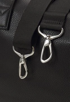 Pier One Unisex - Weekend Bag - Black -Pier One f897dbe16f394747bbcb912b9902dfc5